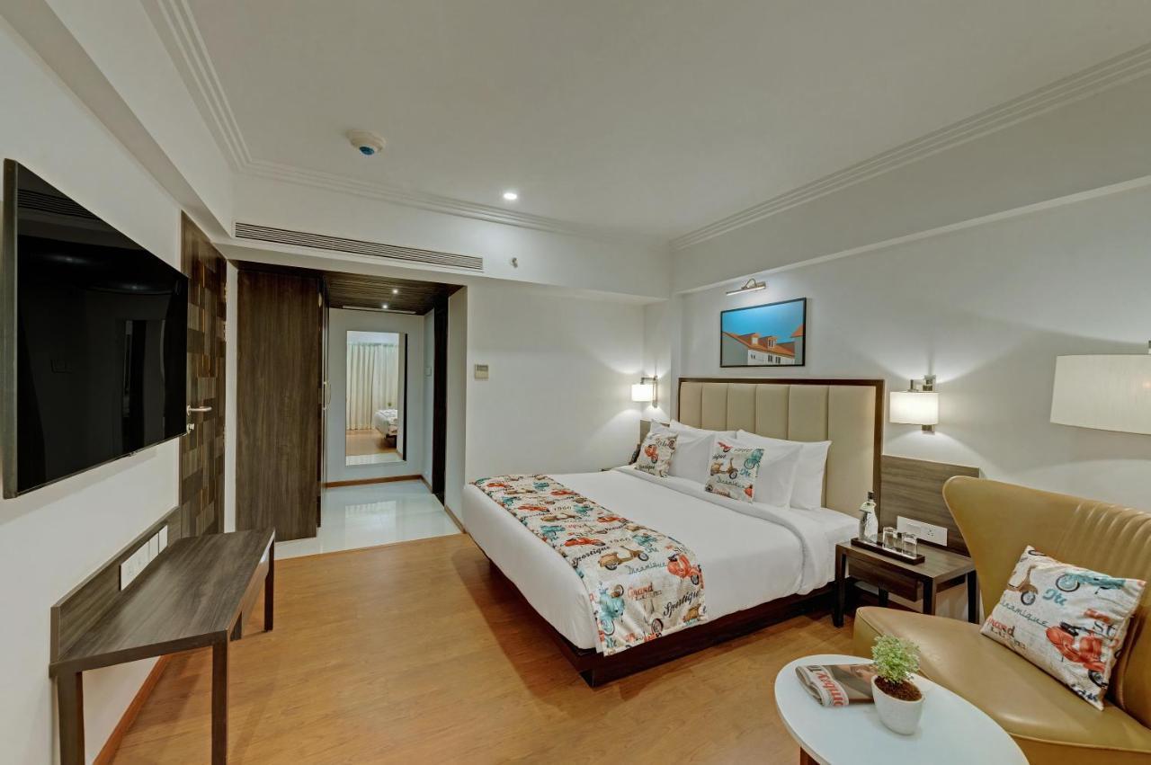 The Fern Residency Turbhe Hotel Navi Mumbai Eksteriør billede